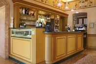 Bar, Kafe dan Lounge Albergo Gardesana