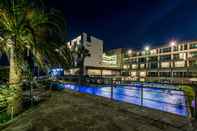 Swimming Pool The Four Graces Resort