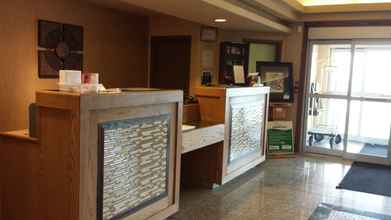 Lobby 4 Quality Inn and Suites