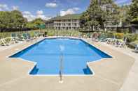 Swimming Pool Fairbanks Inn