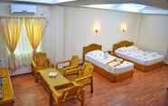 Bedroom 3 Shwe Poe Eain Hotel