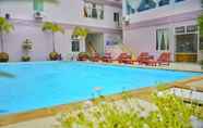 Swimming Pool 5 Shwe Poe Eain Hotel