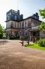 Exterior 4 Halifax Hall