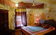 Bedroom 2 Hotel Garh Jaisal Haveli