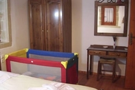 Kamar Tidur Patriko Traditional Residence