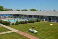 Swimming Pool Beachside on Nantucket