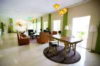 Lobi Raintr33 Hotel Singapore