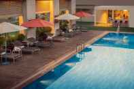 Swimming Pool Radisson Hotel Agra