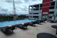 Hồ bơi Hotel Super Estrellas