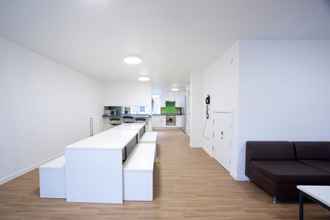 Kamar Tidur 4 Turing College - University of Kent