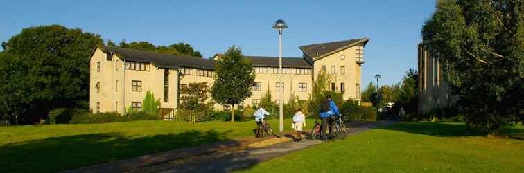 Exterior Becket Court - University of Kent - Campus Accommodation