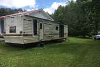 Exterior Moira Lake Motel