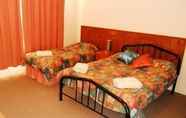 Bedroom 4 Flinders Ranges Motel