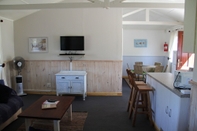 Bar, Cafe and Lounge Horizon Cottages