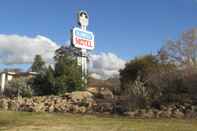 Exterior Allonville Motel