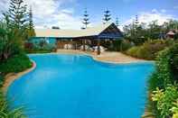 Kolam Renang Dunsborough Beach Cottages