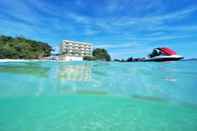 Kolam Renang Churaumi On The Beach Motobu