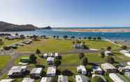 Nearby View and Attractions 7 Mangawhai Heads Holiday Park