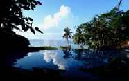 Kolam Renang 7 Amun Ini Beach Resort & Spa