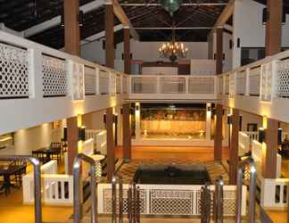 Lobby 2 Cocoon Resort & Villas