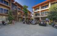 Bangunan 5 Poolsawas Residence