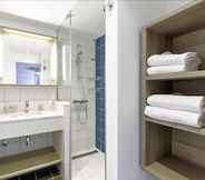 In-room Bathroom 2 Ralitsa AquaClub Hotel & Aquapark - Ultra All Inclusive