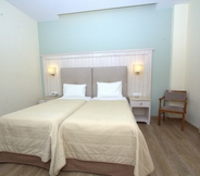 Bedroom 6 Art Hotel Debono