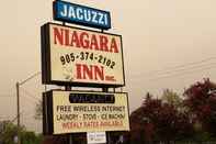 ภายนอกอาคาร Niagara Inn