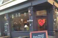 Exterior Publove @ Exmouth Arms Euston