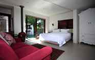 Kamar Tidur 2 Karoo Art Hotel