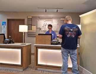 Lobby 2 Holiday Inn Express & Suites New Cumberland, an IHG Hotel