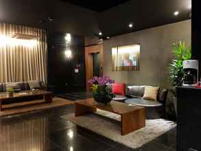 Lobi 4 California Hotel Seocho