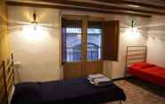 Kamar Tidur 5 Palace Guesthouse