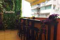 Quầy bar, cafe và phòng lounge Pandora After 80s Hostel