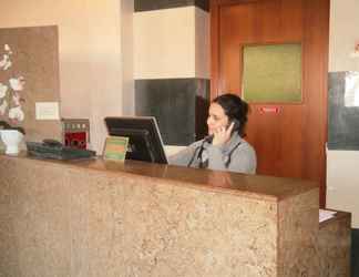 Lobi 2 Albergo Villa & Roma