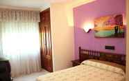 Bedroom 2 Hotel Xacobeo