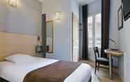 Bedroom 2 Hotel Foch Nancy Centre Gare