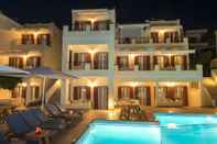 Swimming Pool Kostis Villas