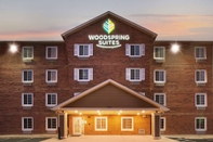 Exterior WoodSpring Suites Columbus Urbancrest