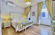 Kamar Tidur 3 Gravina Suite Frattina