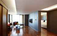 Bedroom 5 Oriens Hotel & Residences