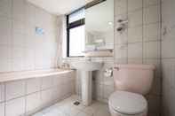 In-room Bathroom 101 Fairy Tale Apartment