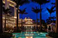 Swimming Pool The Ritz-Carlton, Macau