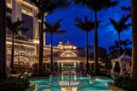 Swimming Pool The Ritz-Carlton, Macau