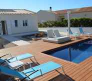 Swimming Pool 3 Lago Resort Menorca - Villas & Bungalows del Lago