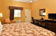 Bedroom 7 Americas Best Value Inn Tupelo