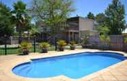 Swimming Pool 7 Barossa Valley Apartments