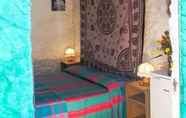 Bedroom 6 Blu Green Lampedusa