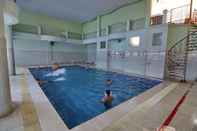 Swimming Pool Hotel Mandalay