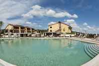 Kolam Renang Relais Capo Spulico - Beach & SPA